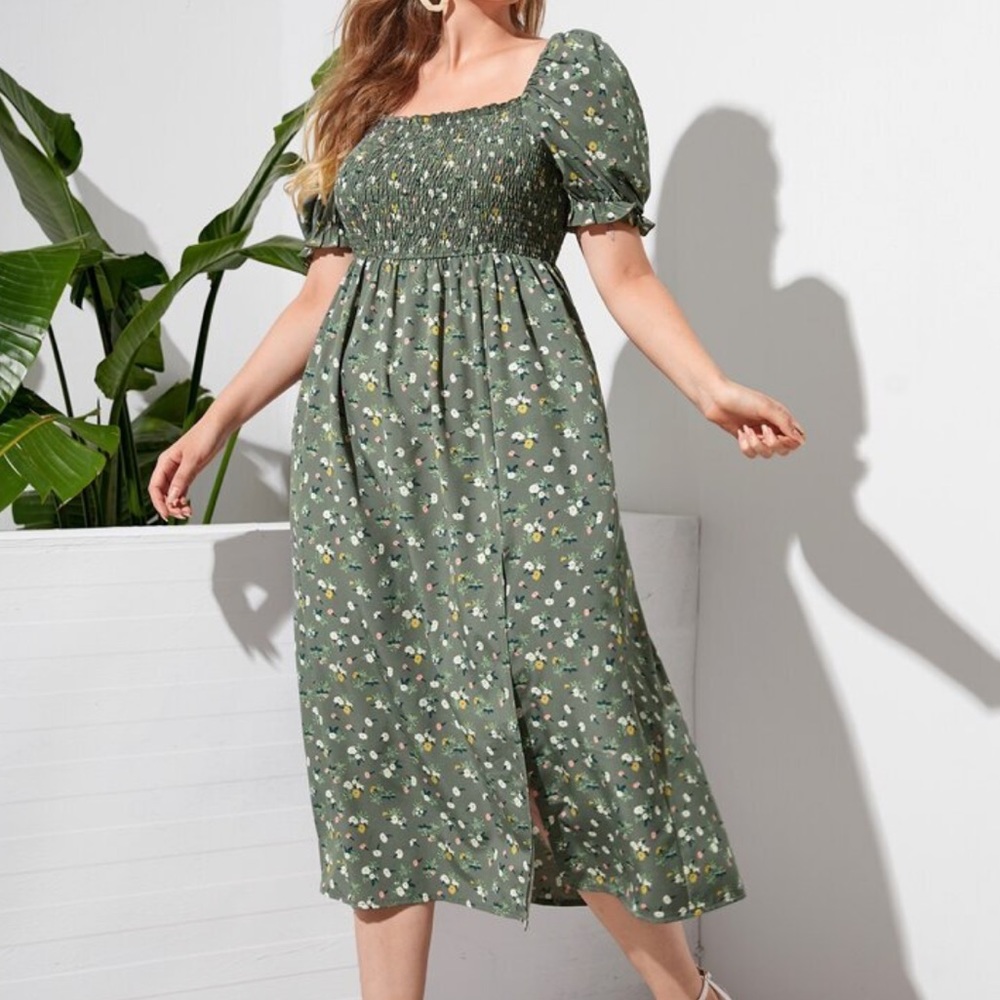 Plus size floral print thigh slit dress - Picture 7 of 7